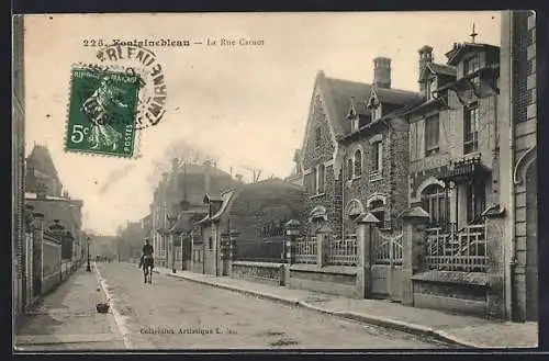 AK Fontainebleau, la Rue Carnot