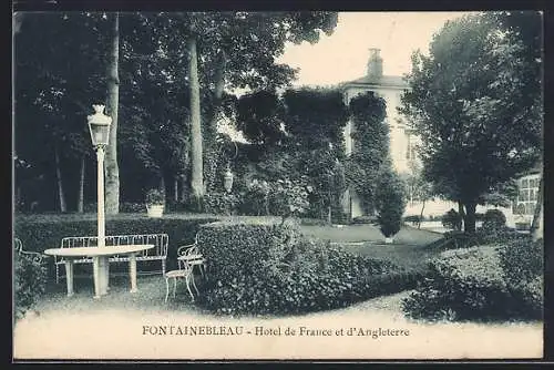 AK Fontainebleau, Hôtel de France et d`Angleterre dans un jardin verdoyant