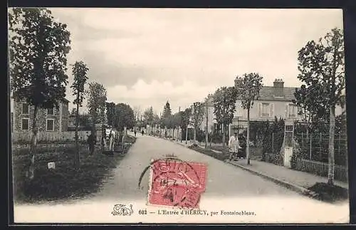 AK Héricy, L`Entrée d`Héricy par Fontainebleau