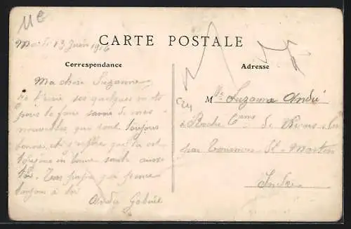 AK Rozoy-en-Brie, Rue de Paris avec boutiques et passants