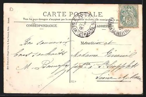 AK Rozoy-en-Brie, Boulevard Amiral Courbet et promeneurs sous les arbres