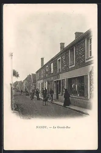 AK Nandy, La Grande-Rue avec habitants et boutiques