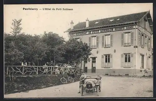 AK Ponthierry, L`Hôtel du Petit Robinson avec voiture ancienne devant l`entrée