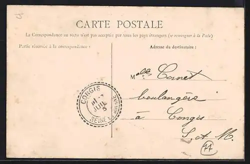 AK Lizy-sur-Ourcq, La Grande Rue animée avec passants et boutiques