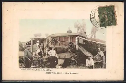 AK Roissy-en-Brie, Une Batteuse