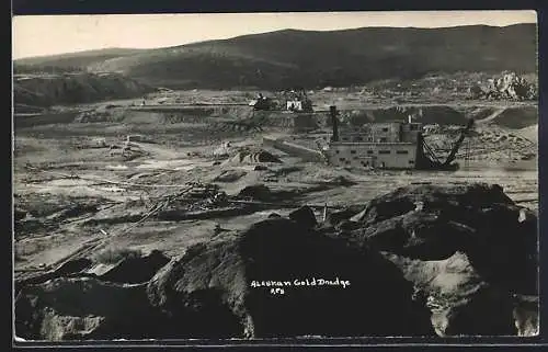 AK Fairbanks, AK, Alaskan Gold Dredge