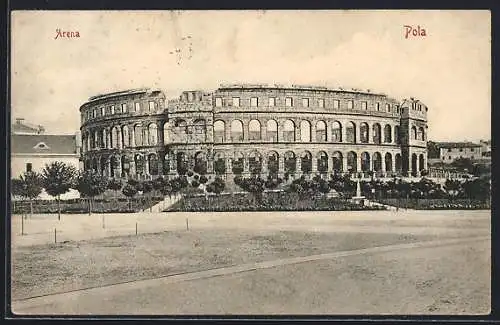 AK Pola, Blick auf die Arena