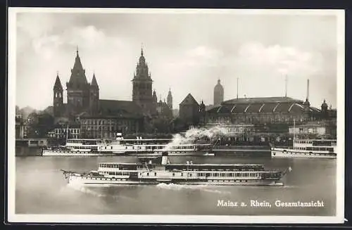 AK Mainz a. Rhein, Salondampfer Hindenburg vor der Stadt