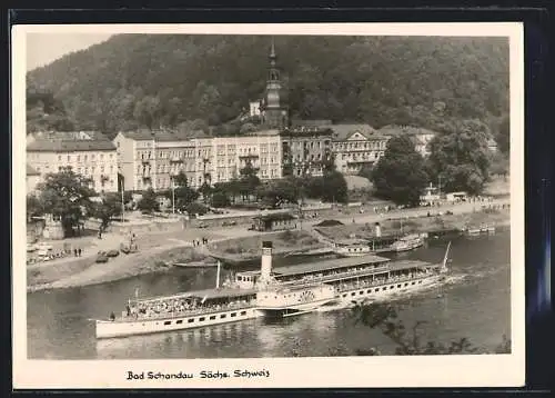 AK Bad Schandau /Sächs. Schweiz, Salondampfer Leipzig auf der Elbe