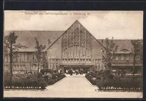 AK Oldenburg i. O., Teilansicht des Bahnhofsgebäudes