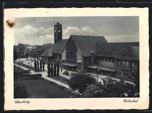 AK Oldenburg i. O., Der Bahnhof aus der Vogelschau