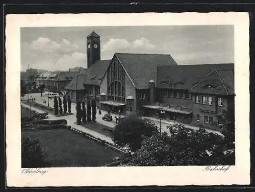 AK Oldenburg i. O., Bahnhof mit Strassenpartie