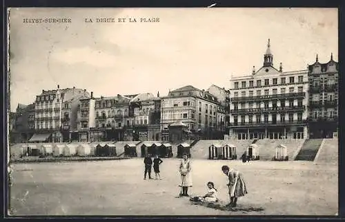 AK Heyst-sur-Mer, La Digue et la Plage