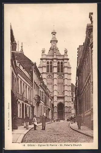 AK Douai, Église St-Pierre et rue environnante