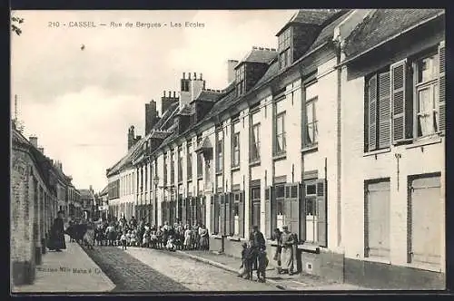 AK Cassel, Rue de Bergues, Les Écoles