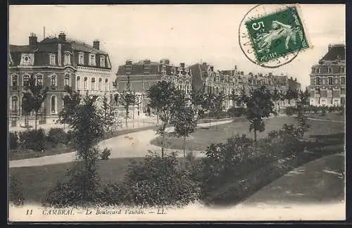 AK Cambrai, Le Boulevard Vauban