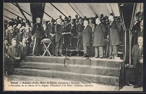 AK Douai, Monsieur Bertin répondant à Monsieur Poincaré lors de la remise de la Légion d`Honneur