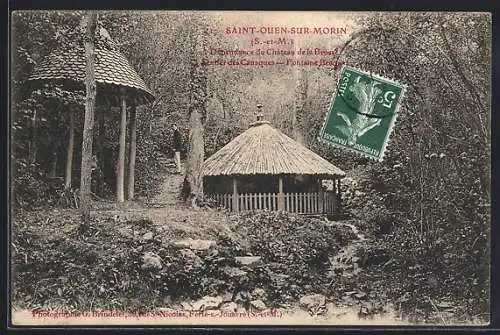 AK Saint-Ouen-sur-Morin, Dépendance du Château de la Brosse, Fontaine rustique en forêt