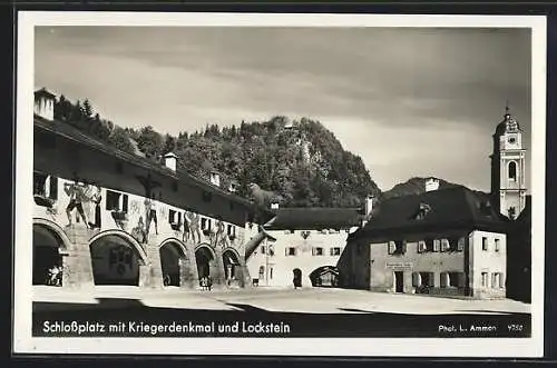 AK Berchtesgaden, Schlossplatz mit Kriegerdenkmal und Lockstein