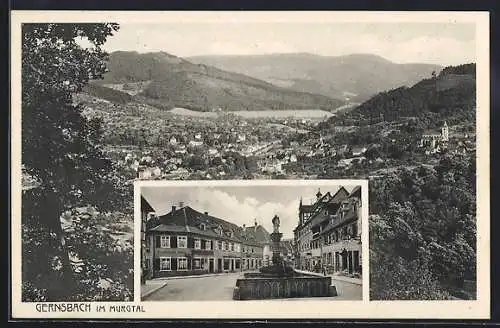 AK Gernsbach im Murgtal, Ortsansicht vom Wald aus, Platz mit Brunnen