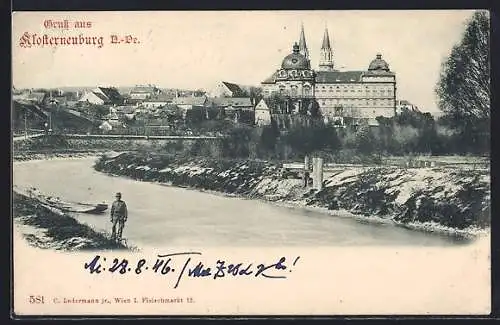 AK Klosterneuburg /N.-Oe., Uferpartie mit Kirche