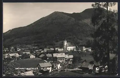 AK Grünau i. Almtal, Teilansicht mit Kirche