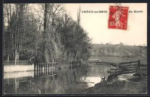 AK Crécy-en-Brie, Vue du Morin et des arbres au bord de l`eau