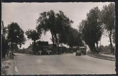 AK Pringy, Les Routes de Fontainebleau et Melun