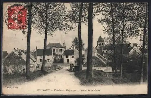 AK Mouroux, Entrée du Pays par la route de la Gare