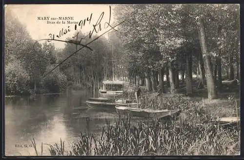 AK Mary-sur-Marne, Bras de la Marne avec barques sous les arbres