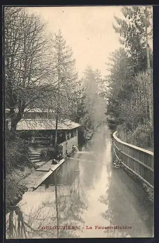 AK Coulommiers, La Fausse-Rivière et paysage boisé