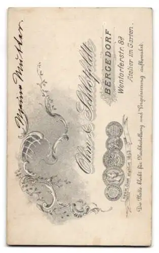 Fotografie Ohm &amp Schlofeldt, Bergedorf, Wentorferstr. 8a, Porträt einer Frau