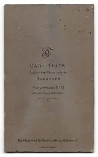 Fotografie Carl Thies, Hannover, Höltystrasse 13, Porträt einer Frau