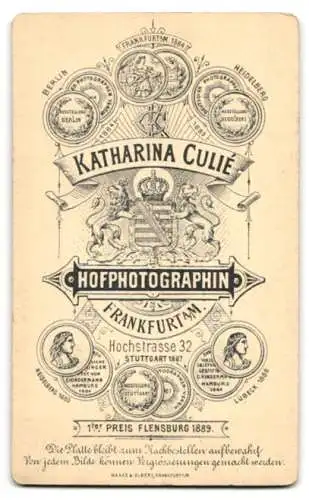 Fotografie Katharina Culie, Frankfurt a. M., Hochstr. 32, Porträt eines bärtigen Mannes