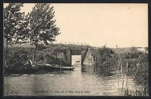 AK Freneuse, Pont sur le Petit Bras de Seine