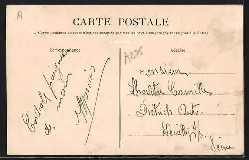 AK Montfort-l`Amaury, Abside de l`église vue de la rue du Four