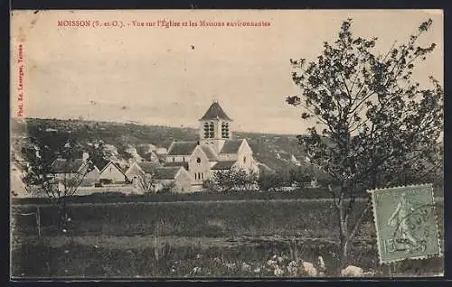 AK Moisson, Vue sur l`église et les maisons environnantes