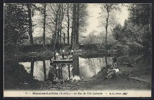 AK Maisons-Laffitte, Le Bac de l`Ile Laborde