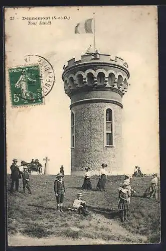 AK Dennemont, Tour Duval avec des visiteurs en promenade