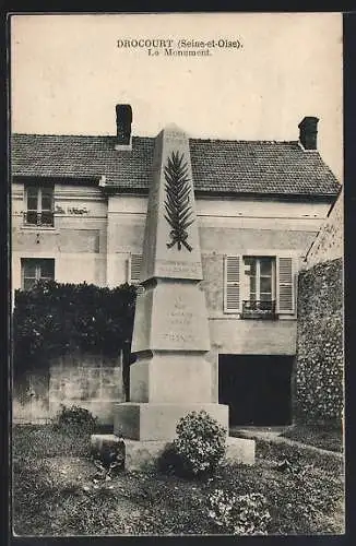 AK Drocourt, Le Monument