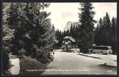 AK Altaussee, Pötschenhöhe, Automobile vor dem Gasthof Pötschenhöhe