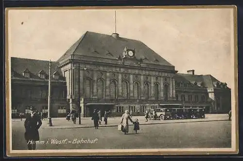 AK Hamm i. Westf., Bahnhof mit Strassenpartie