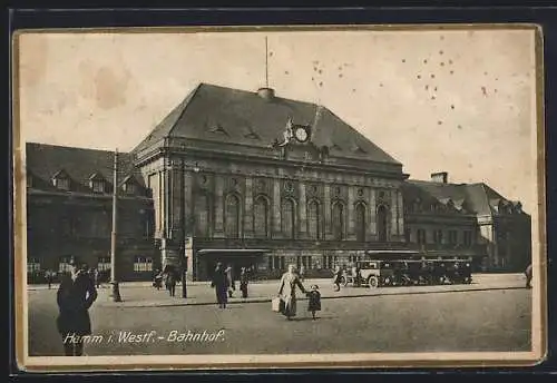 AK Hamm i. Westf., Bahnhof mit Strassenpartie