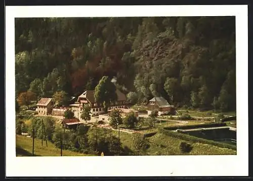 AK Todtnau im Schwarzwald, Blick auf das Hotel Waldeck mit dem Freibad