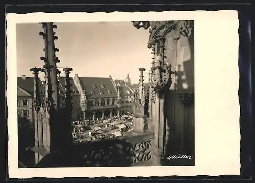 AK Freiburg i. Br., Wochenmarkt am Münster