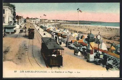 AK Les Sables-D`Olonne, Le Remblai et la Plage, Strassenbahn