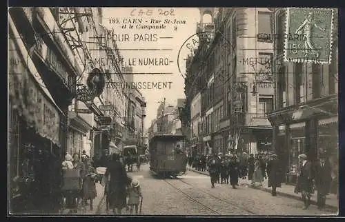 AK Caen, Rue St-Jean et le Campanile, Strassenbahn