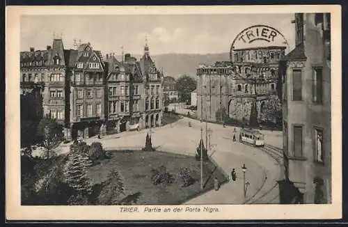 AK Trier, Partie an der Porta Nigra mit Strassenbahn