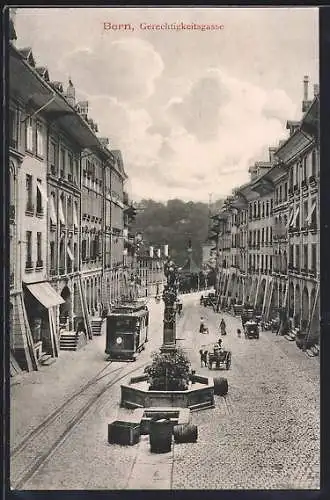 AK Bern, Strassenbahn in der Gerechtigkeitsgasse