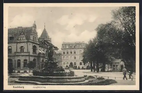 AK Rendsburg, Brunnen am Jungfernstieg